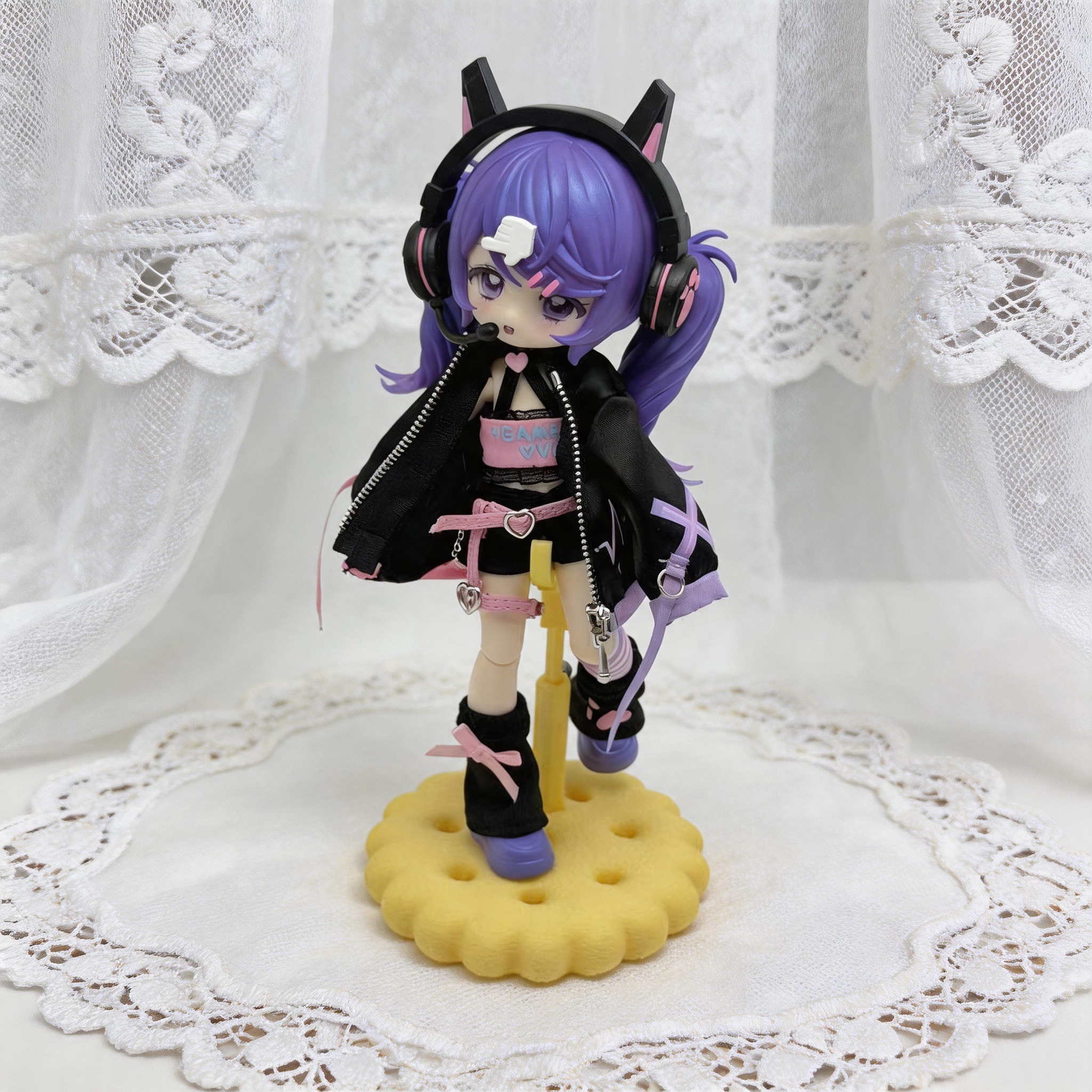 Cookie BJD Doll Stand