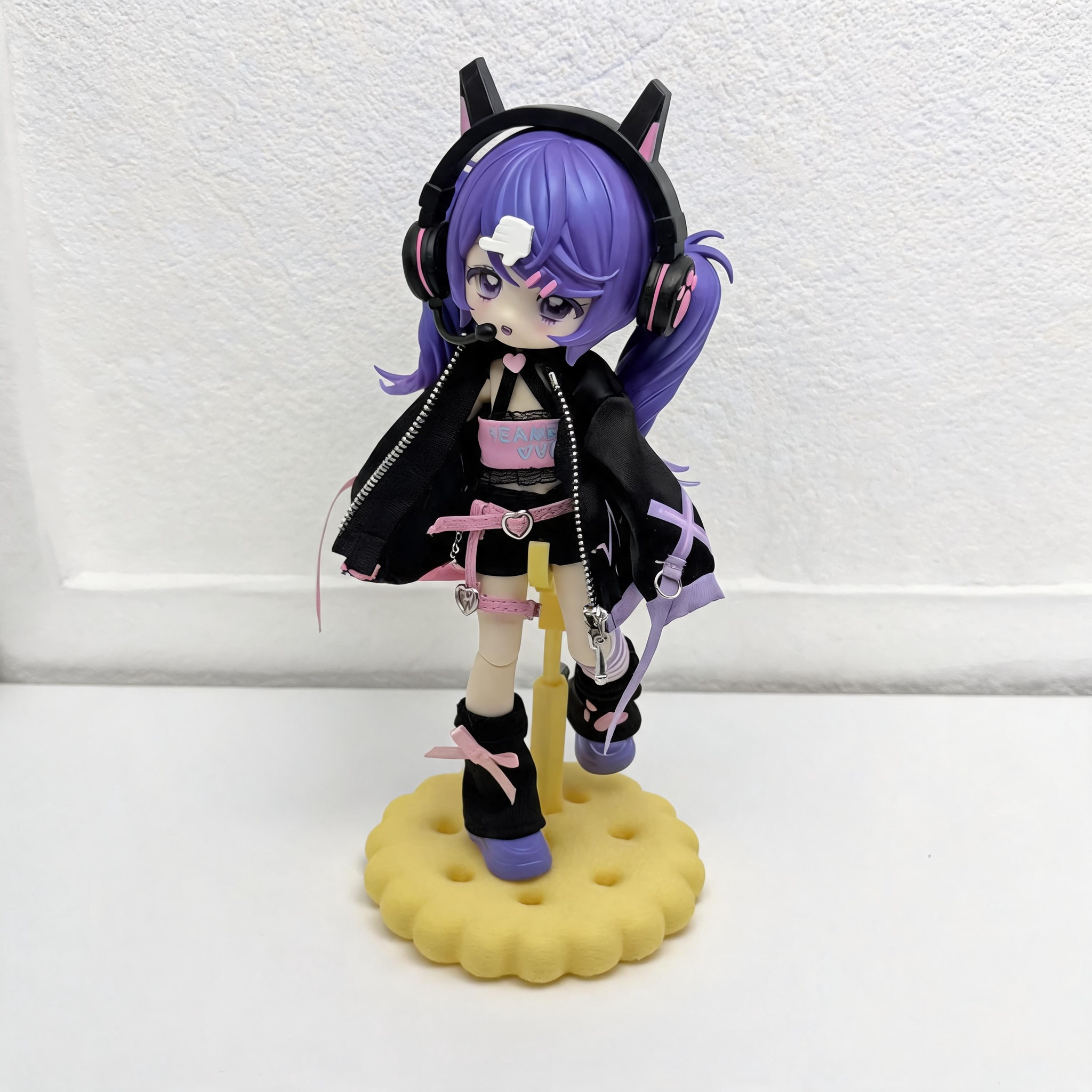 Cookie BJD Doll Stand