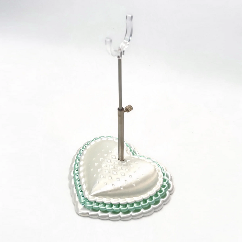 Lace Heart BJD Doll Stand