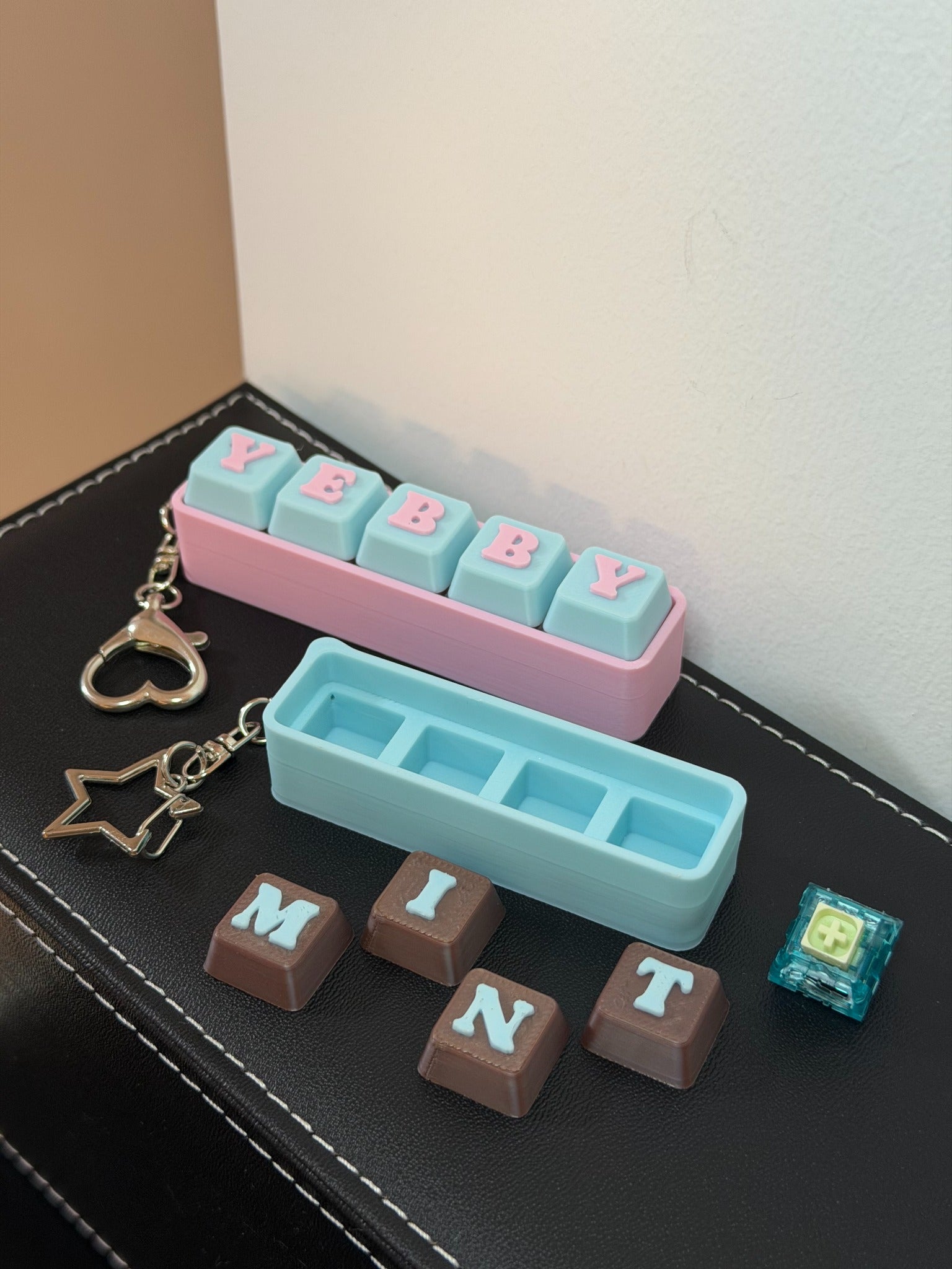 Custom keyboard key toy removable pieces